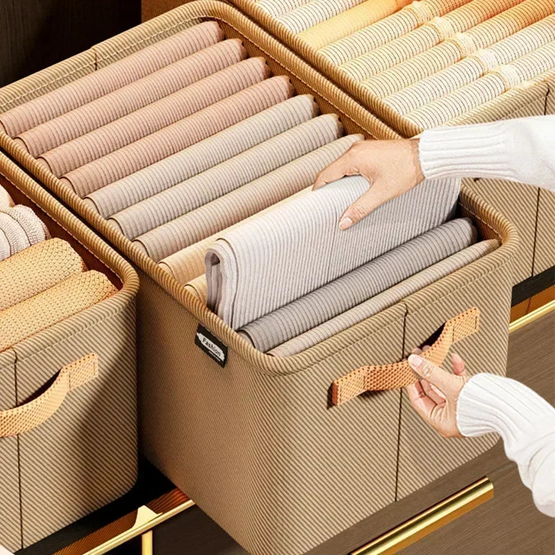 CAIXAS DE ARMAZENAGEM E ORGANIZAÇÃO DE ROUPAS EM GERAL !